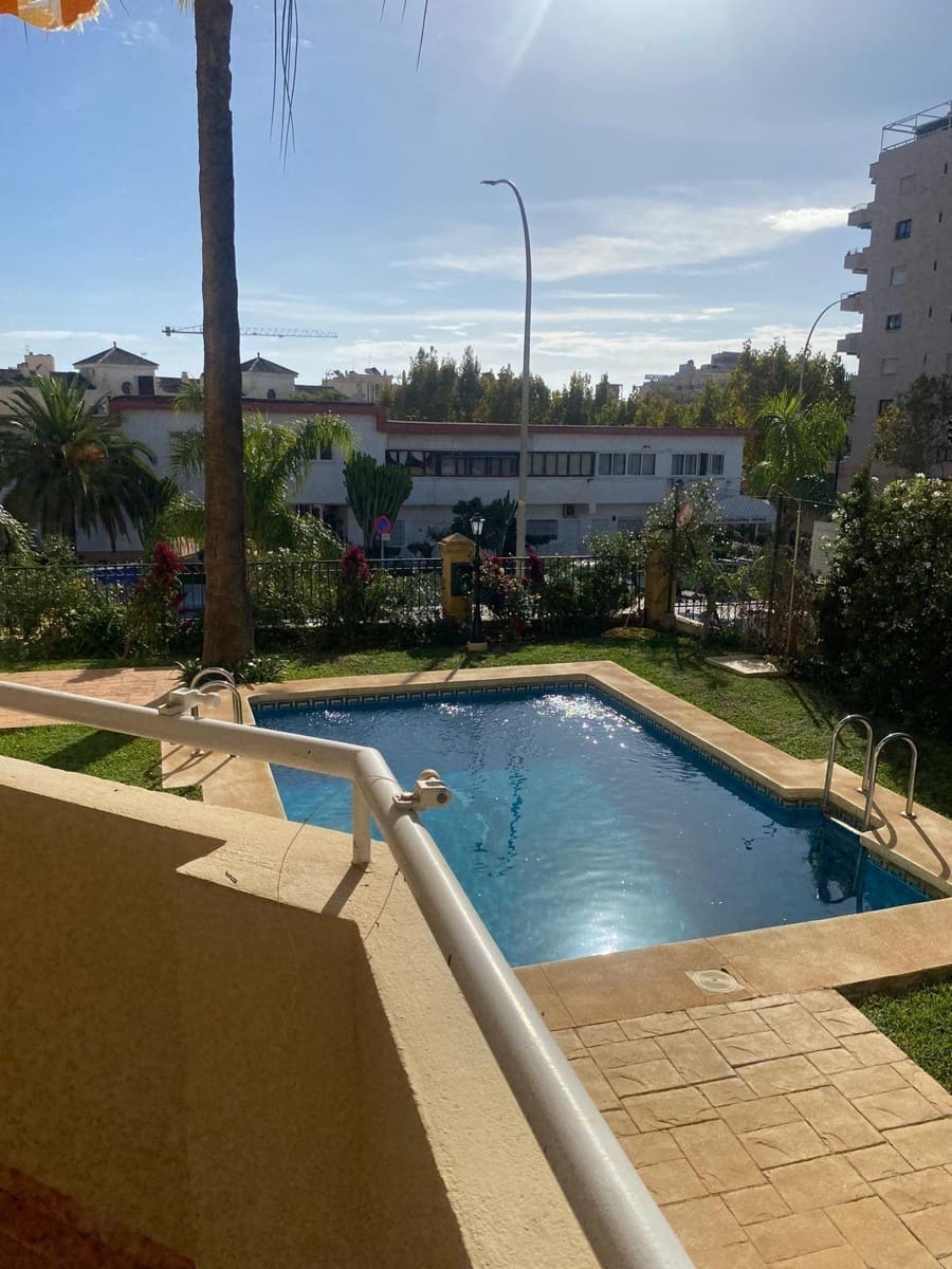 1 sovrum Lägenhet till salu i Torremolinos med pool garage - 360 000 € (Ref: 8652422)