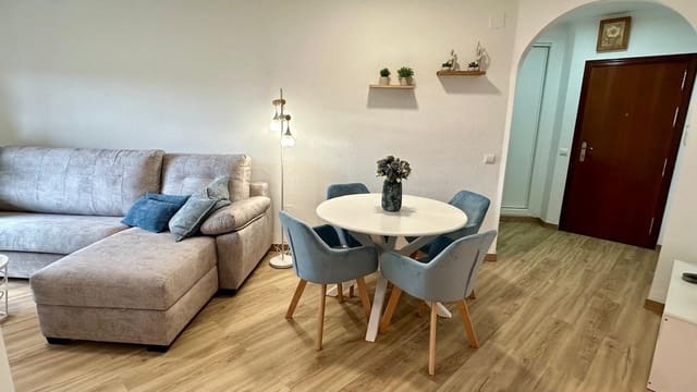 1 makuuhuone Huoneisto myytävänä paikassa Torremolinos mukana uima-altaan 
autotalli - 360 000 € (Ref: 8652422)