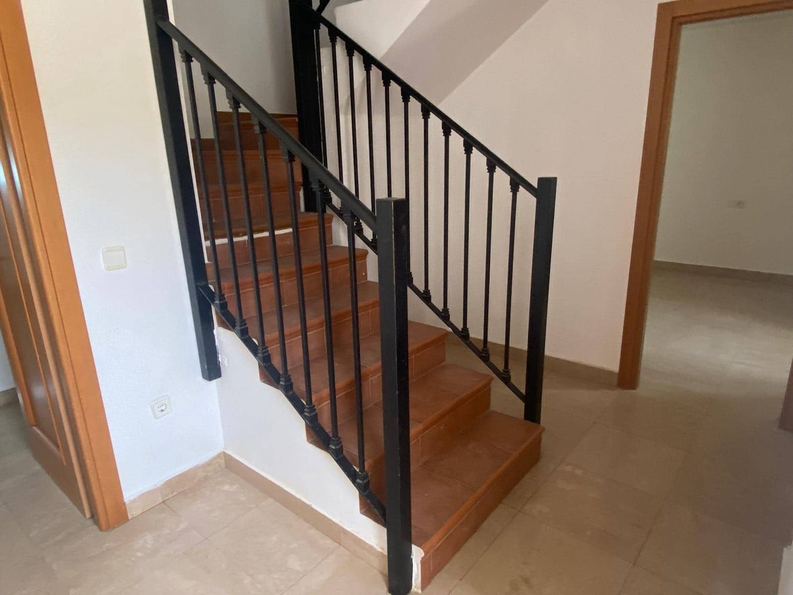 3 sypialnia Penthouse na sprzedaż w Manilva z basenem - 305 000 € (Ref: 8757980)