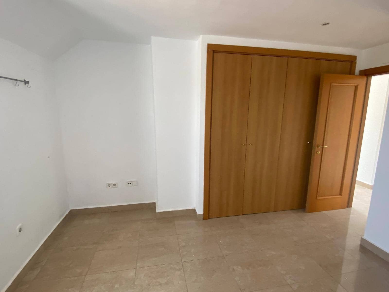 3 chambre Penthouse à vendre à Manilva avec piscine - 280 000 € (Ref: 8757980)