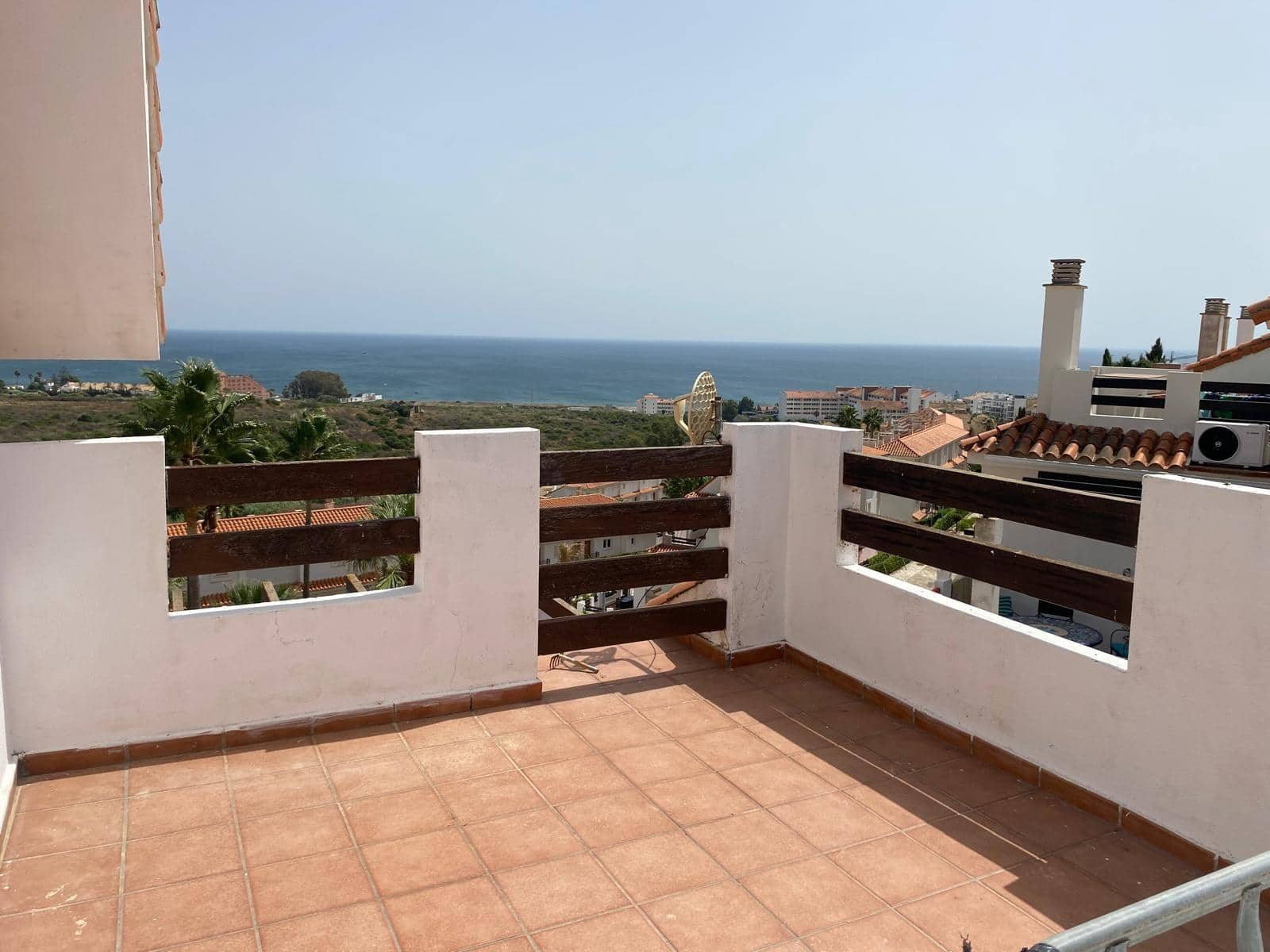 3 chambre Penthouse à vendre à Manilva avec piscine - 280 000 € (Ref: 8757980)