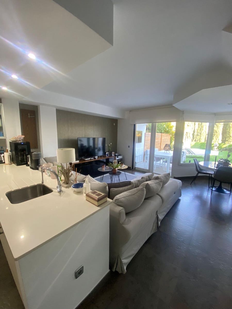 3 soveværelse Rækkehus til salg i Benalmadena med swimmingpool garage - € 790.000 (Ref: 8792776)