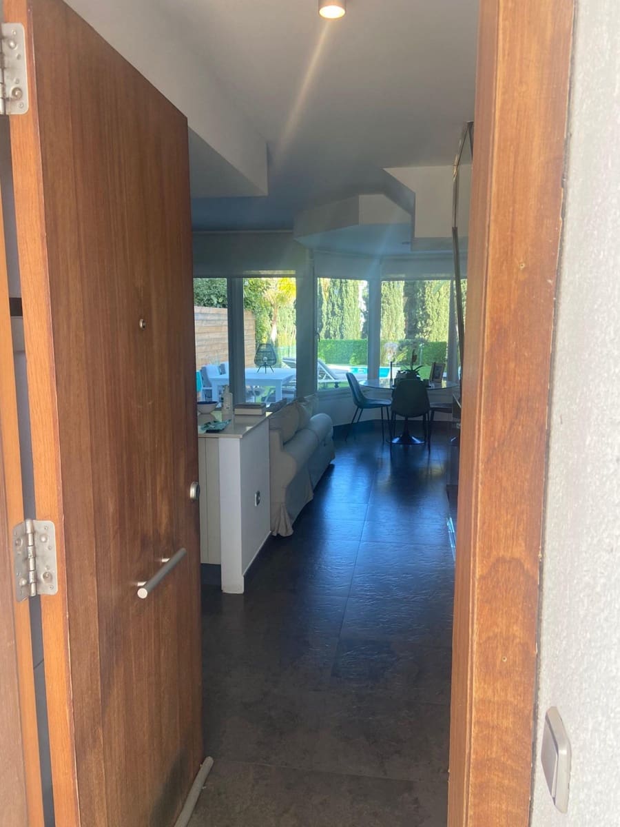 3 soverom Rekkehus til salgs i Benalmadena med svømmebasseng garasje - € 790 000 (Ref: 8792776)