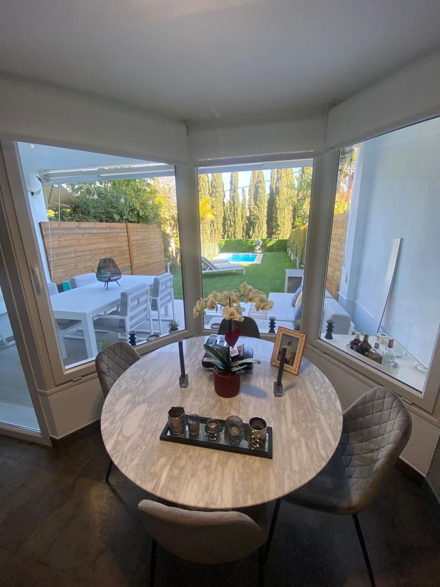 3 soverom Rekkehus til salgs i Benalmadena med svømmebasseng garasje - € 790 000 (Ref: 8792776)