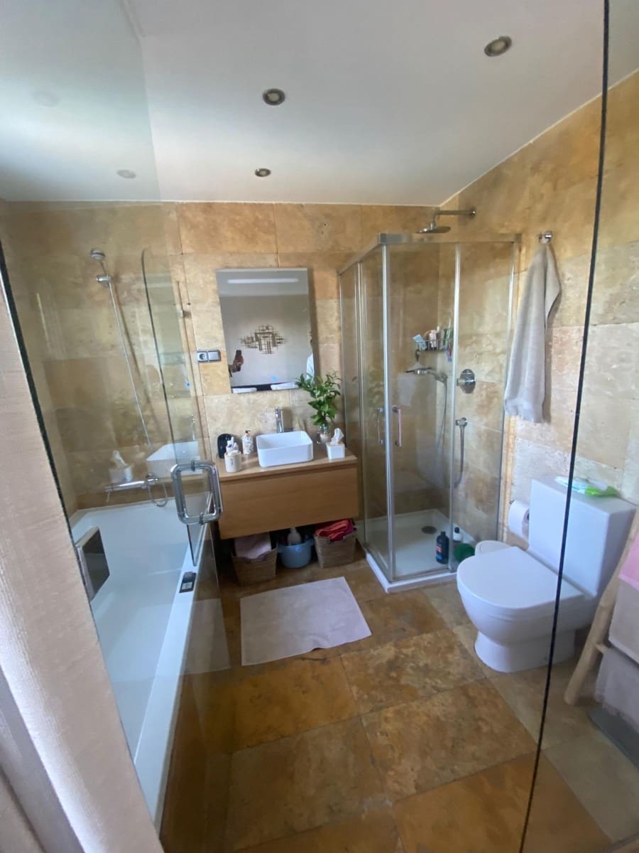 3 soverom Rekkehus til salgs i Benalmadena med svømmebasseng garasje - € 790 000 (Ref: 8792776)