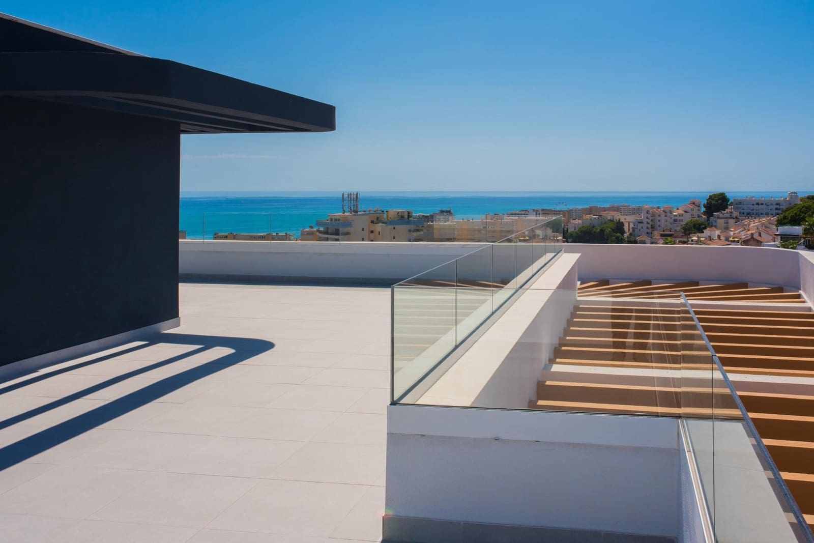 3 bedroom Penthouse for sale in Torremolinos with pool garage - € 1,100,000 (Ref: 8825222)