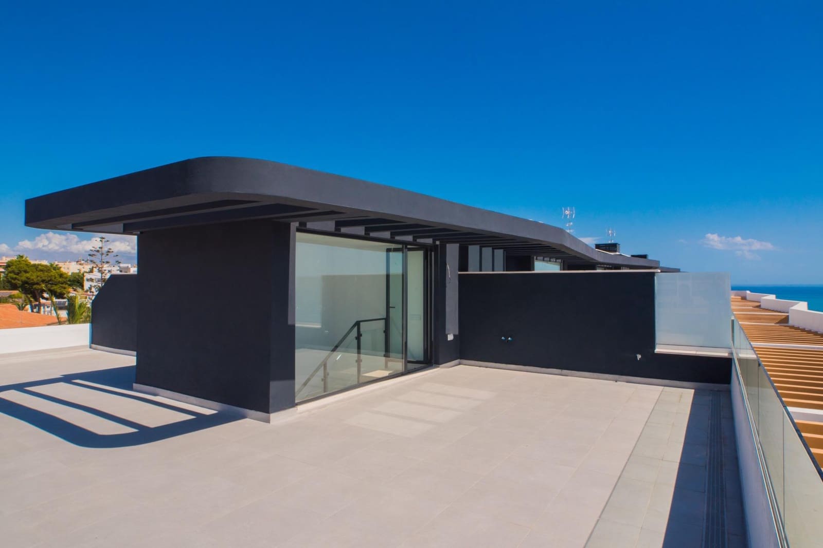3 bedroom Penthouse for sale in Torremolinos with pool garage - € 1,100,000 (Ref: 8825222)