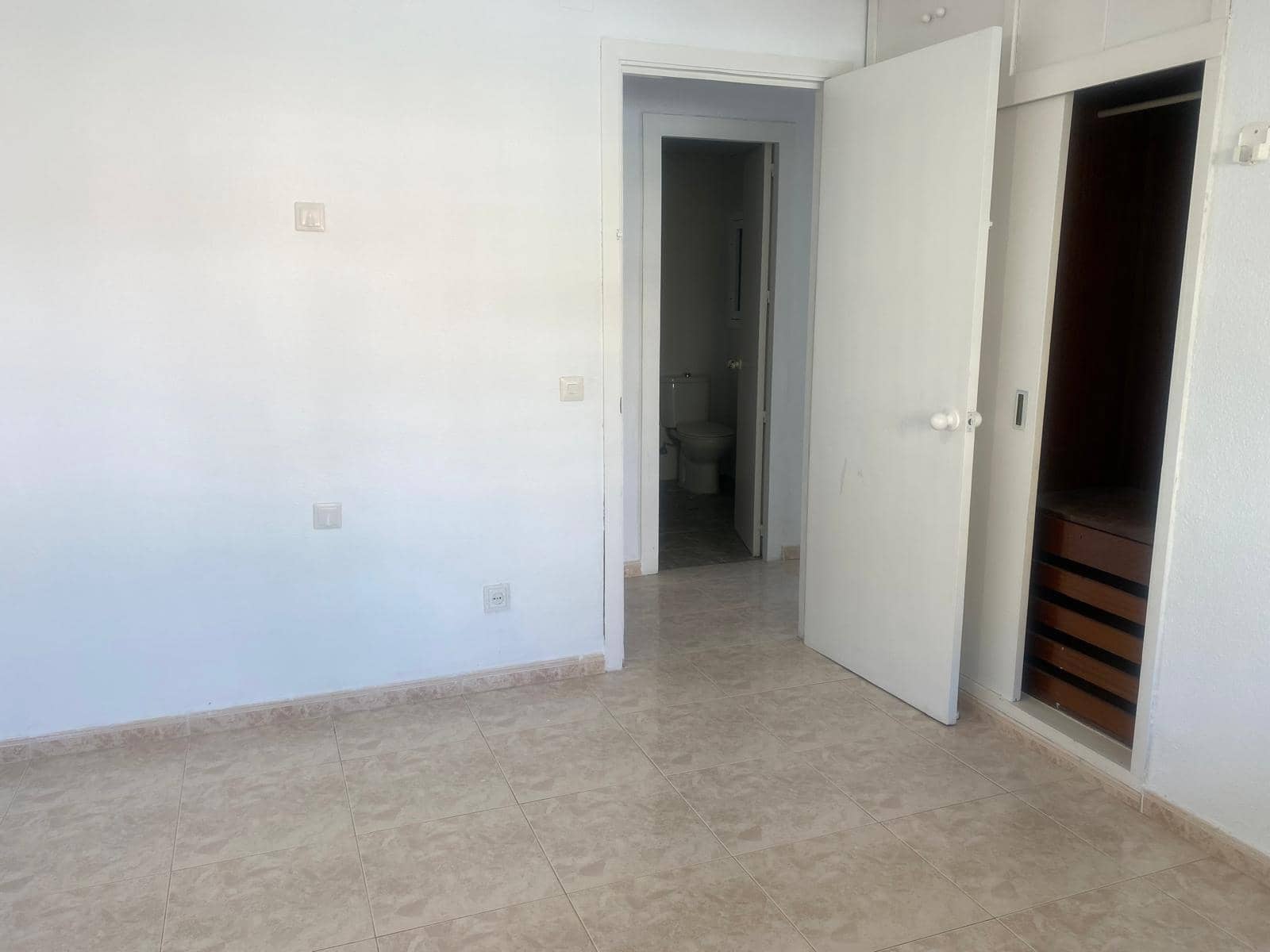 4 makuuhuone Huoneisto myytävänä paikassa Torremolinos - 395 000 € (Ref: 8924160)