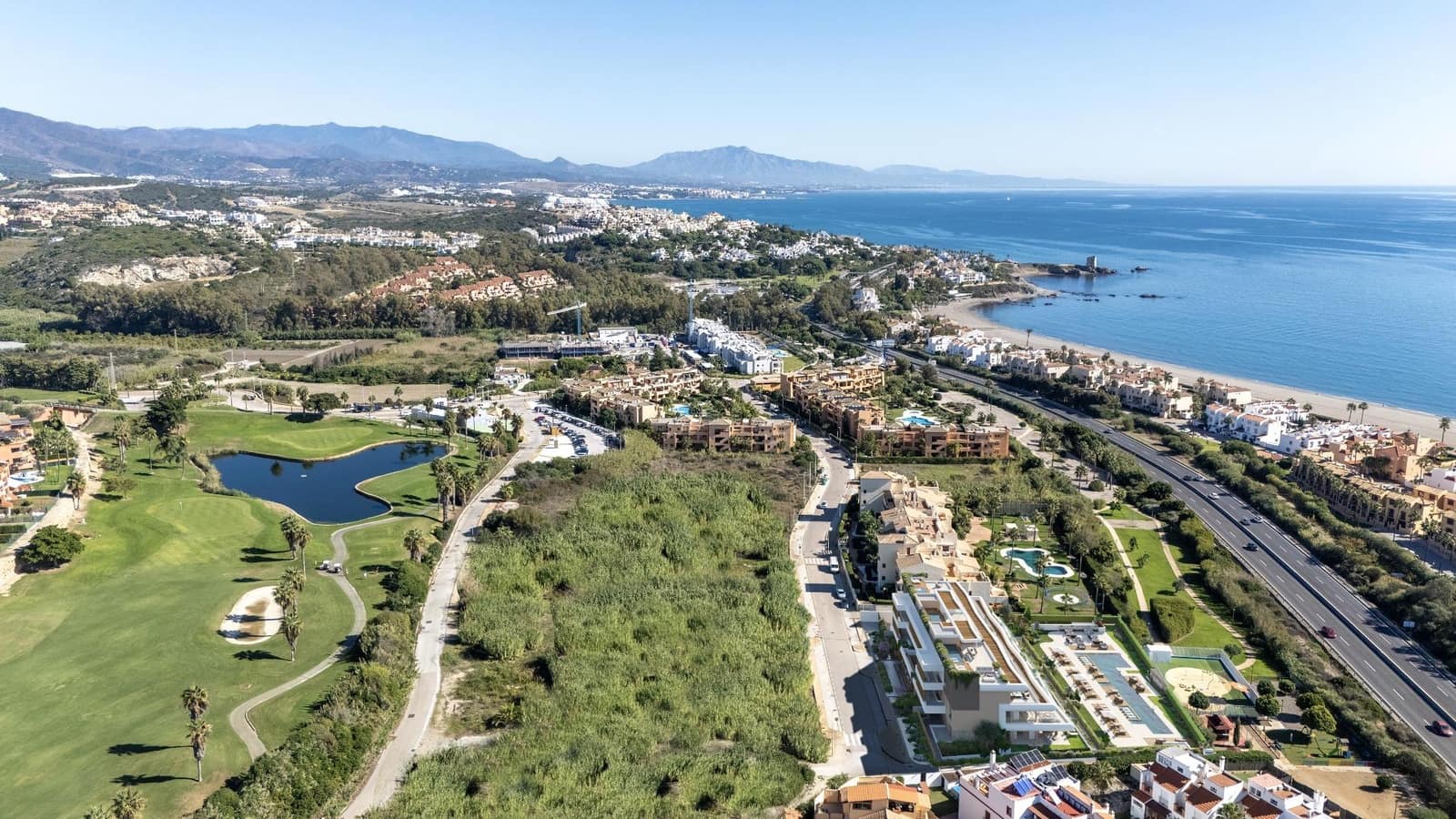 2 bedroom Penthouse for sale in Bahia de Casares with pool garage - € 1,200,000 (Ref: 8943898)
