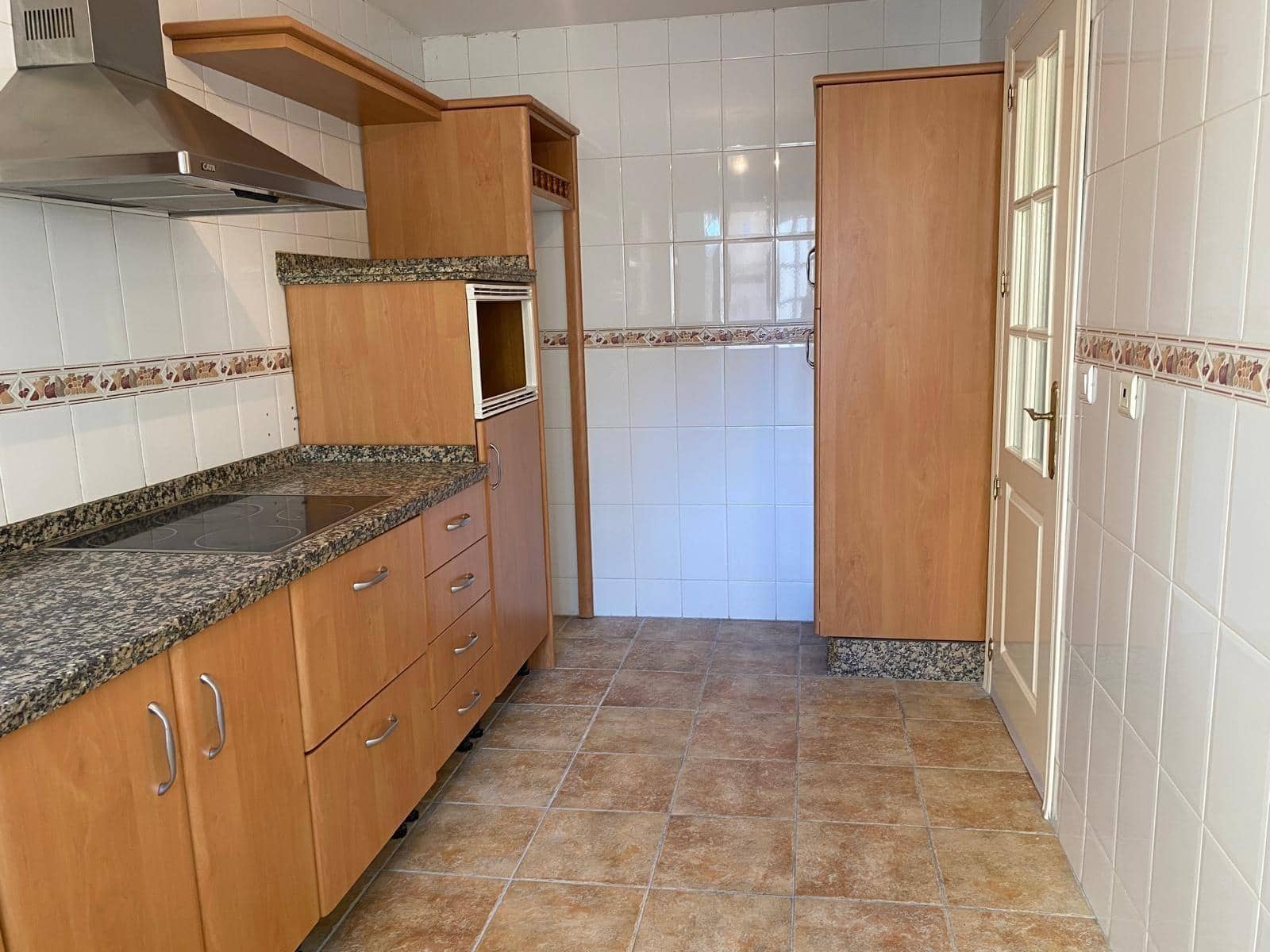 2 bedroom Apartment for sale in Mijas with pool - € 250,000 (Ref: 9147390)