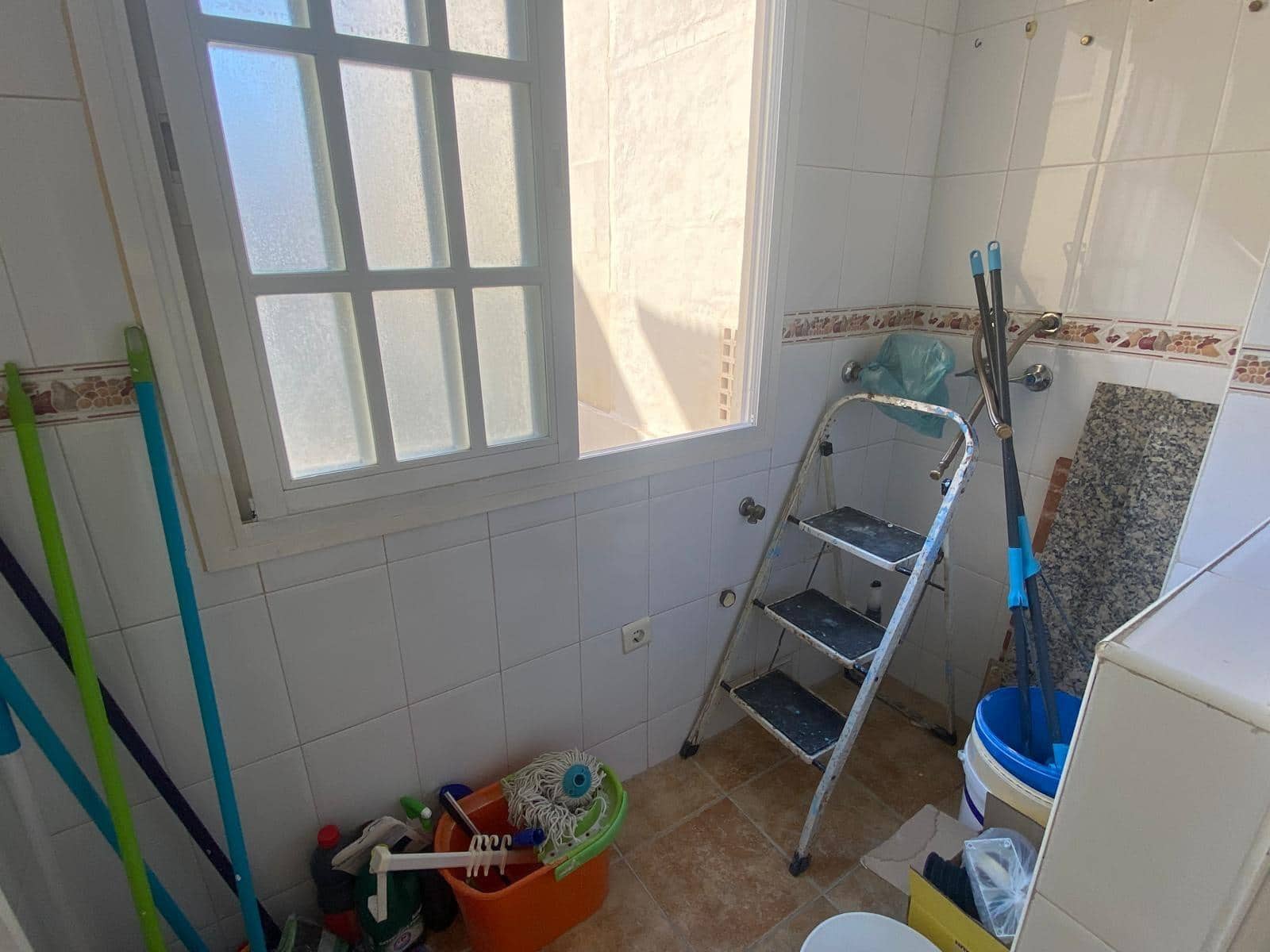 2 bedroom Apartment for sale in Mijas with pool - € 250,000 (Ref: 9147390)