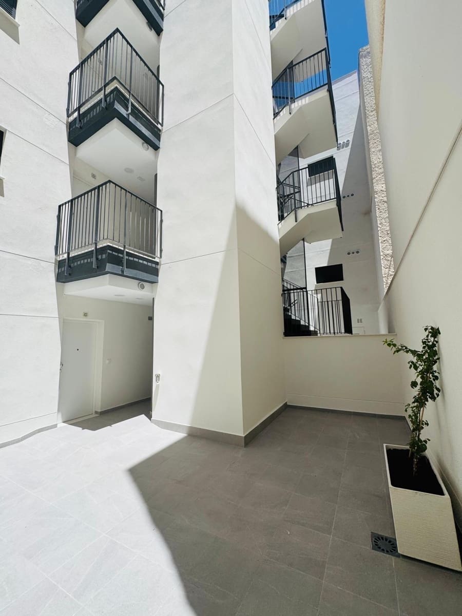 2 Zimmer Apartment zu verkaufen in Fuengirola - 270.000 € (Ref: 9181218)