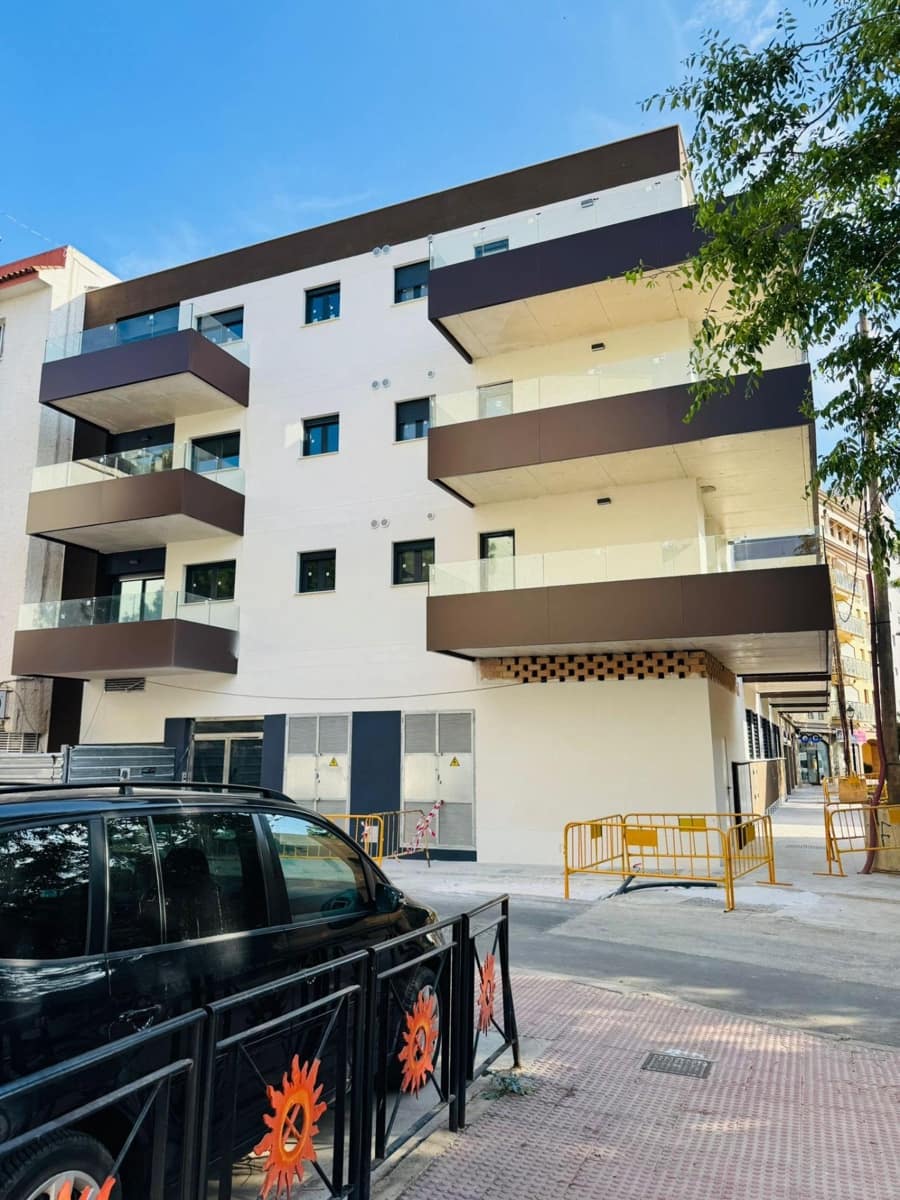2 Zimmer Apartment zu verkaufen in Fuengirola - 270.000 € (Ref: 9181218)