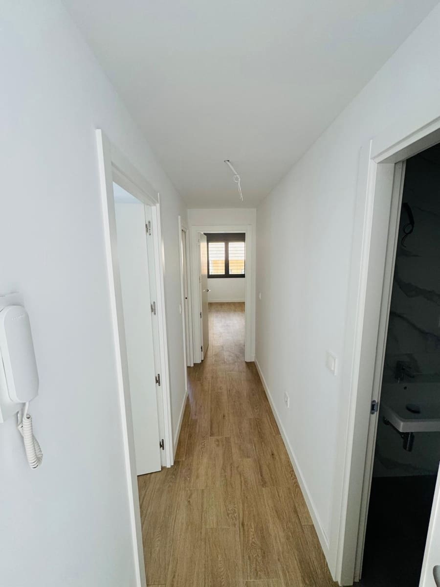 2 Zimmer Apartment zu verkaufen in Fuengirola - 270.000 € (Ref: 9181218)