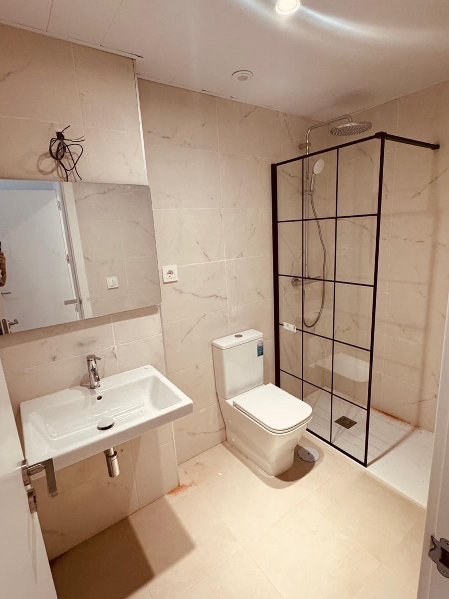 2 Zimmer Apartment zu verkaufen in Fuengirola - 270.000 € (Ref: 9181218)