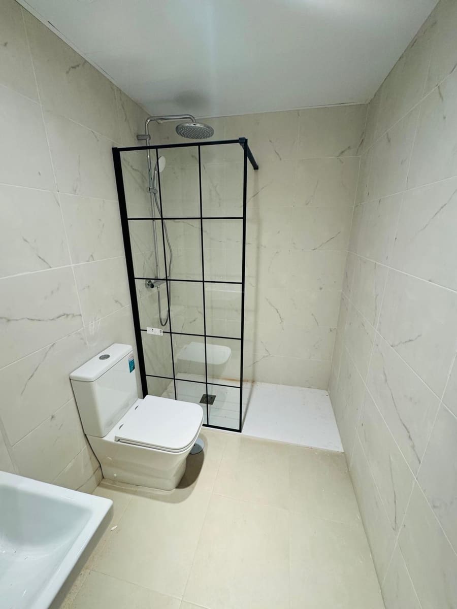 2 Zimmer Apartment zu verkaufen in Fuengirola - 270.000 € (Ref: 9181218)