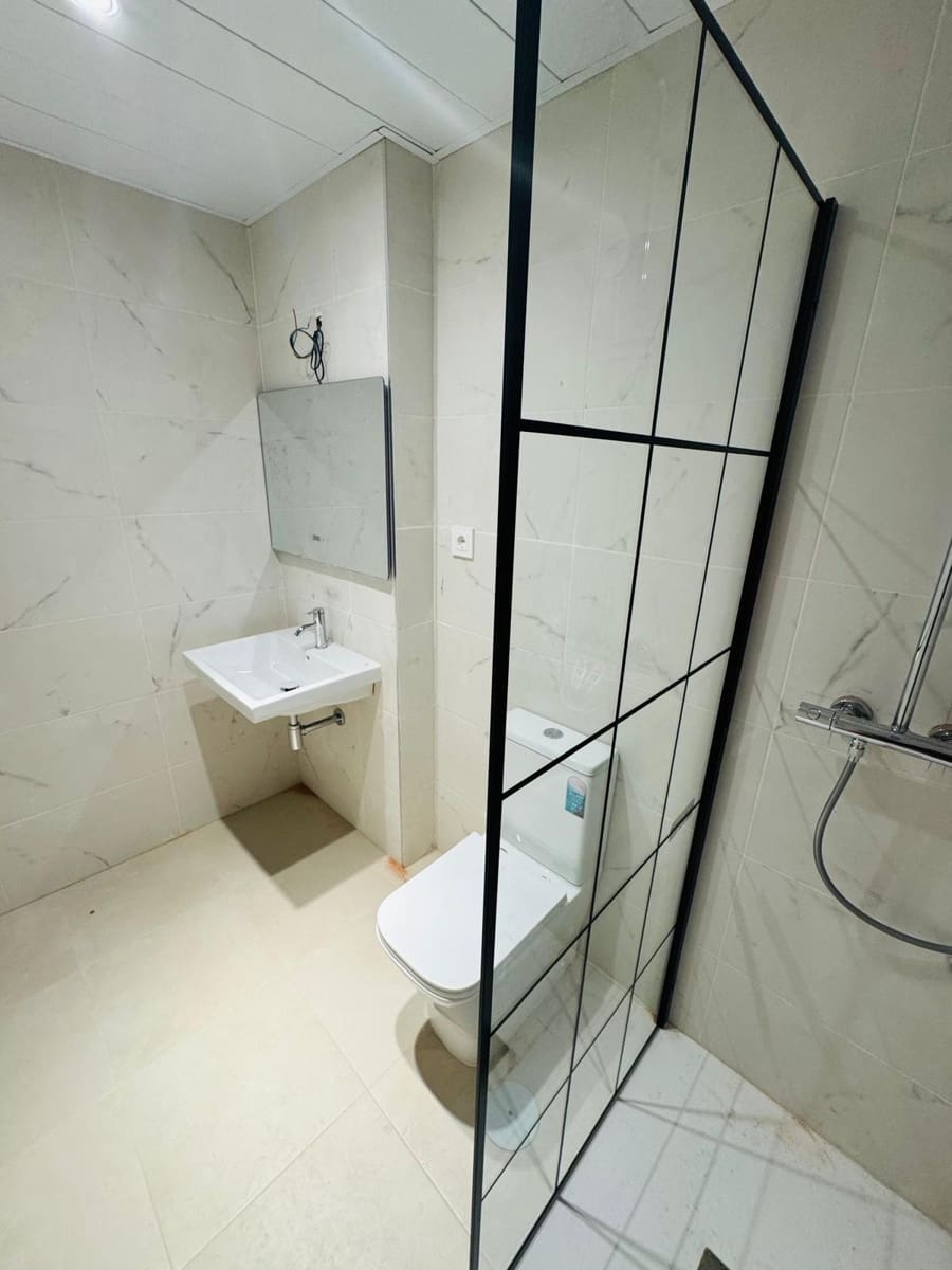 2 Zimmer Apartment zu verkaufen in Fuengirola - 270.000 € (Ref: 9181218)