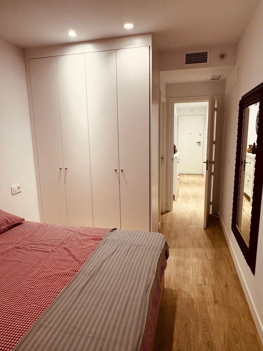 2 Zimmer Apartment zu verkaufen in Fuengirola - 270.000 € (Ref: 9181218)