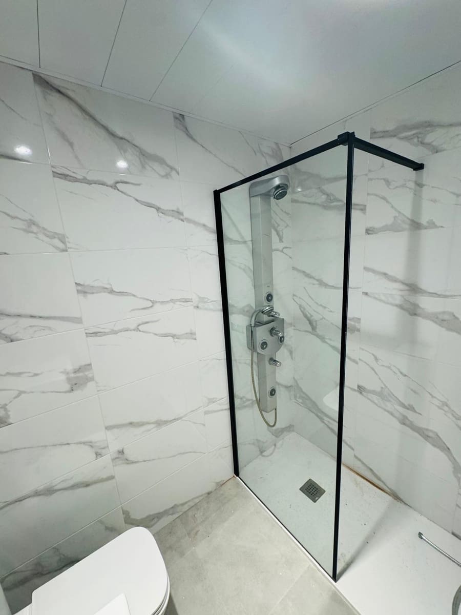 2 Zimmer Apartment zu verkaufen in Fuengirola - 270.000 € (Ref: 9181218)