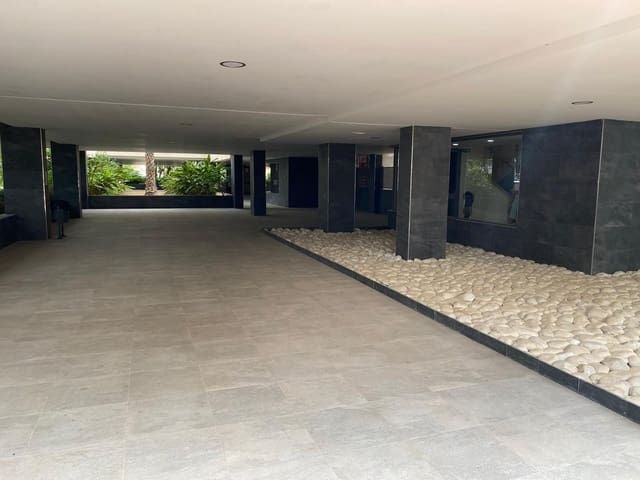 3 makuuhuone Huoneisto myytävänä paikassa Torremolinos mukana uima-altaan 
autotalli - 475 000 € (Ref: 9193986)