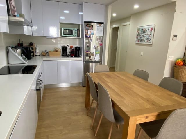 3 makuuhuone Huoneisto myytävänä paikassa Torremolinos mukana uima-altaan 
autotalli - 475 000 € (Ref: 9193986)