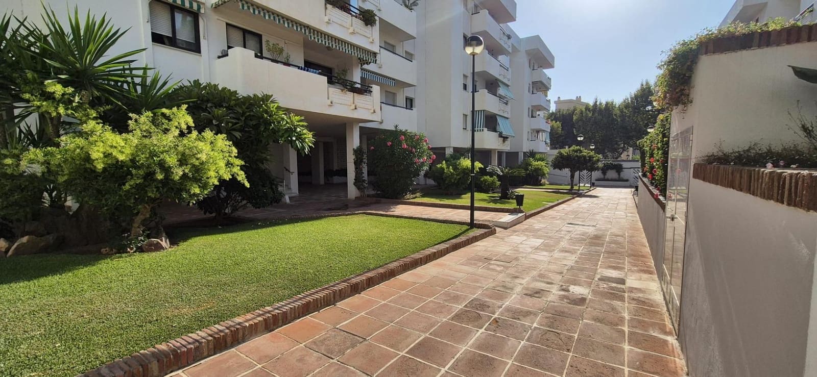 4 bedroom Apartment for sale in Torremolinos with pool garage - € 525,000 (Ref: 9228765)