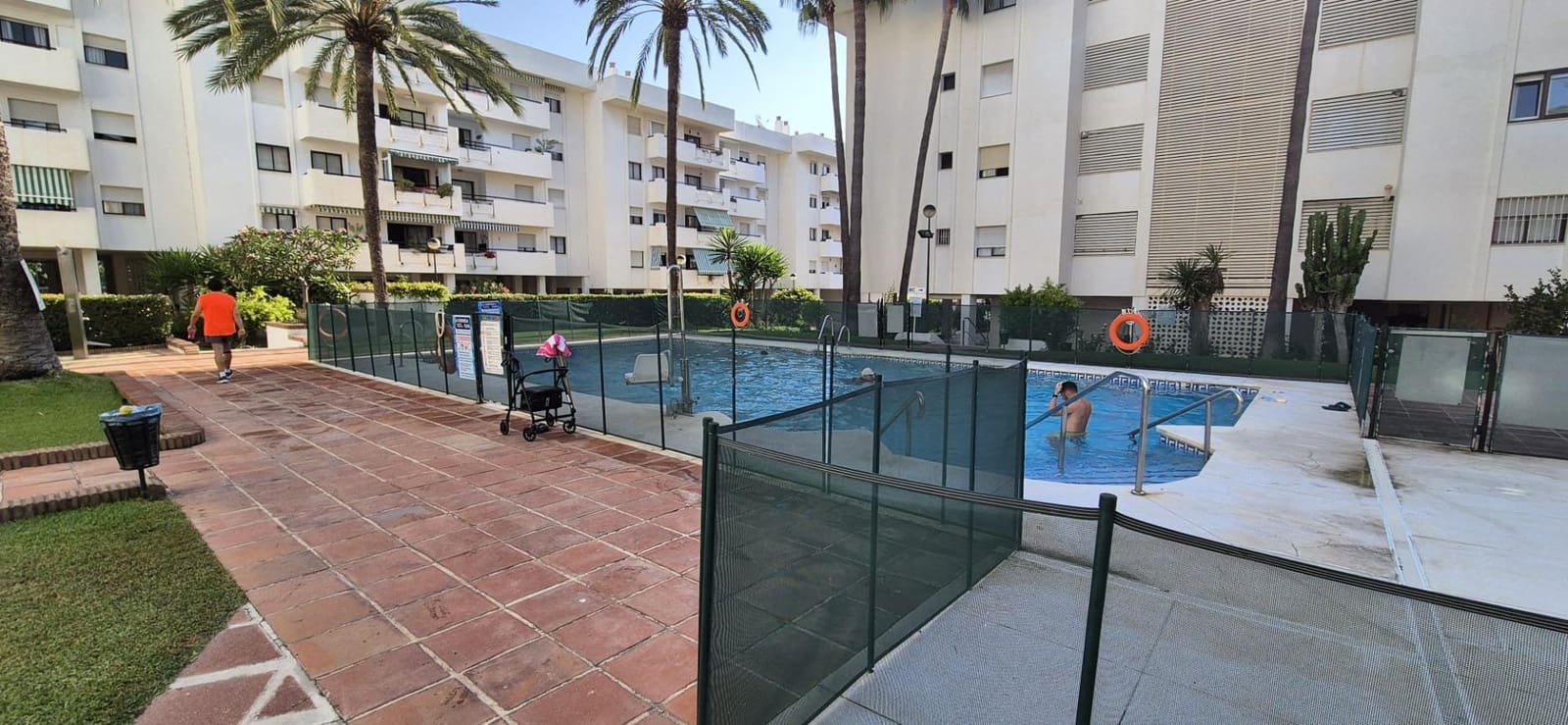 4 bedroom Apartment for sale in Torremolinos with pool garage - € 525,000 (Ref: 9228765)