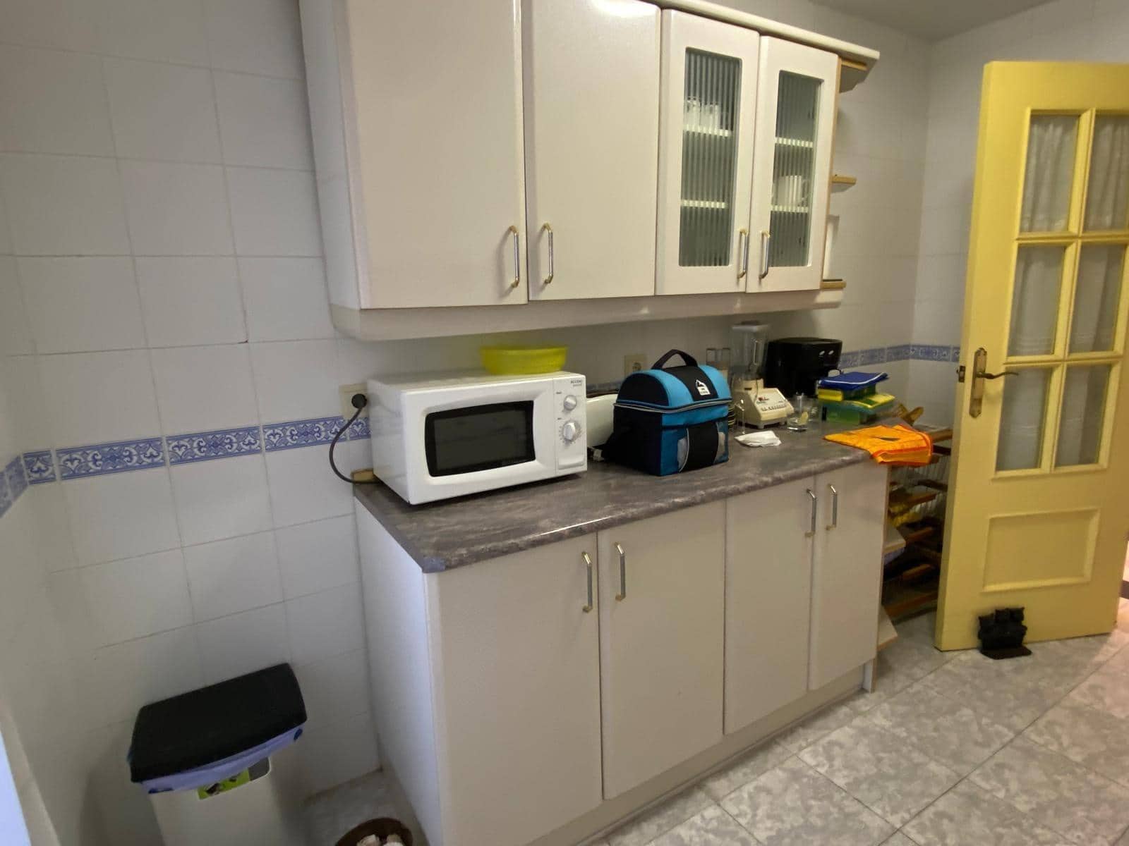 2 bedroom Apartment for sale in Nueva Andalucia with pool - € 470,000 (Ref: 9282410)