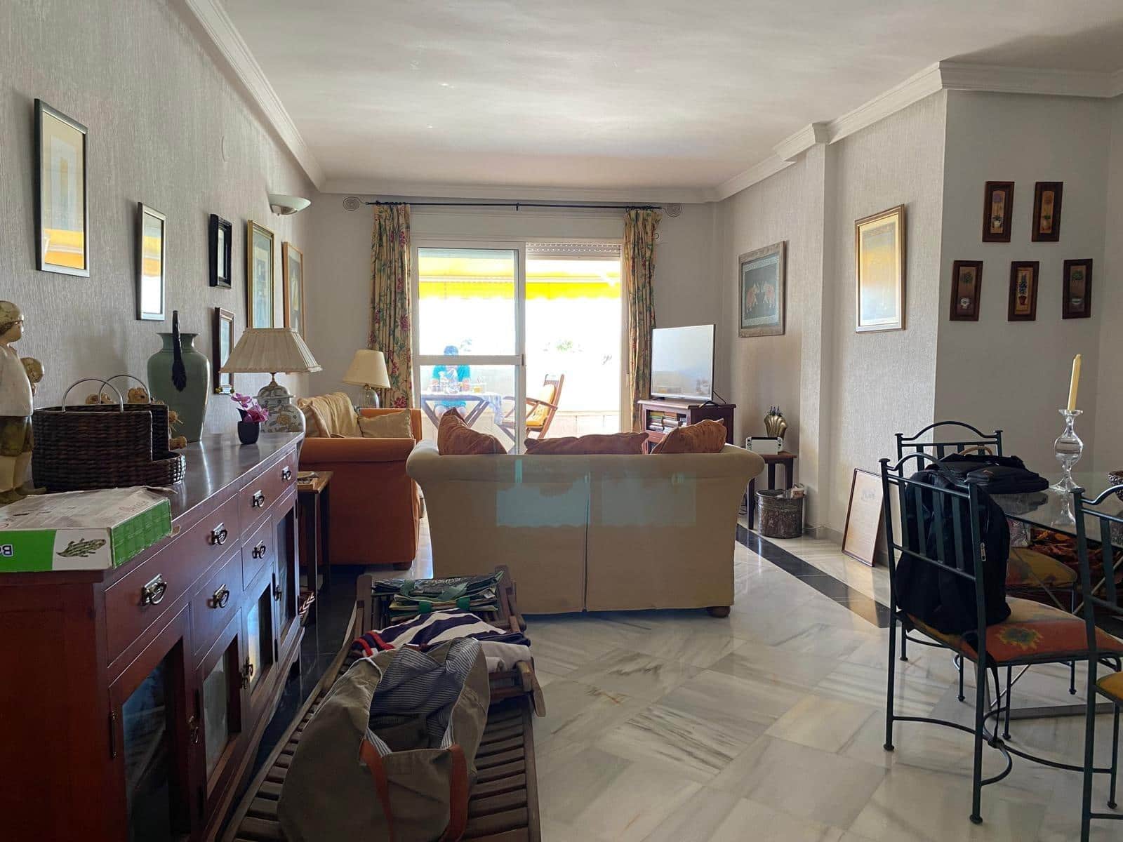 2 bedroom Apartment for sale in Nueva Andalucia with pool - € 470,000 (Ref: 9282410)