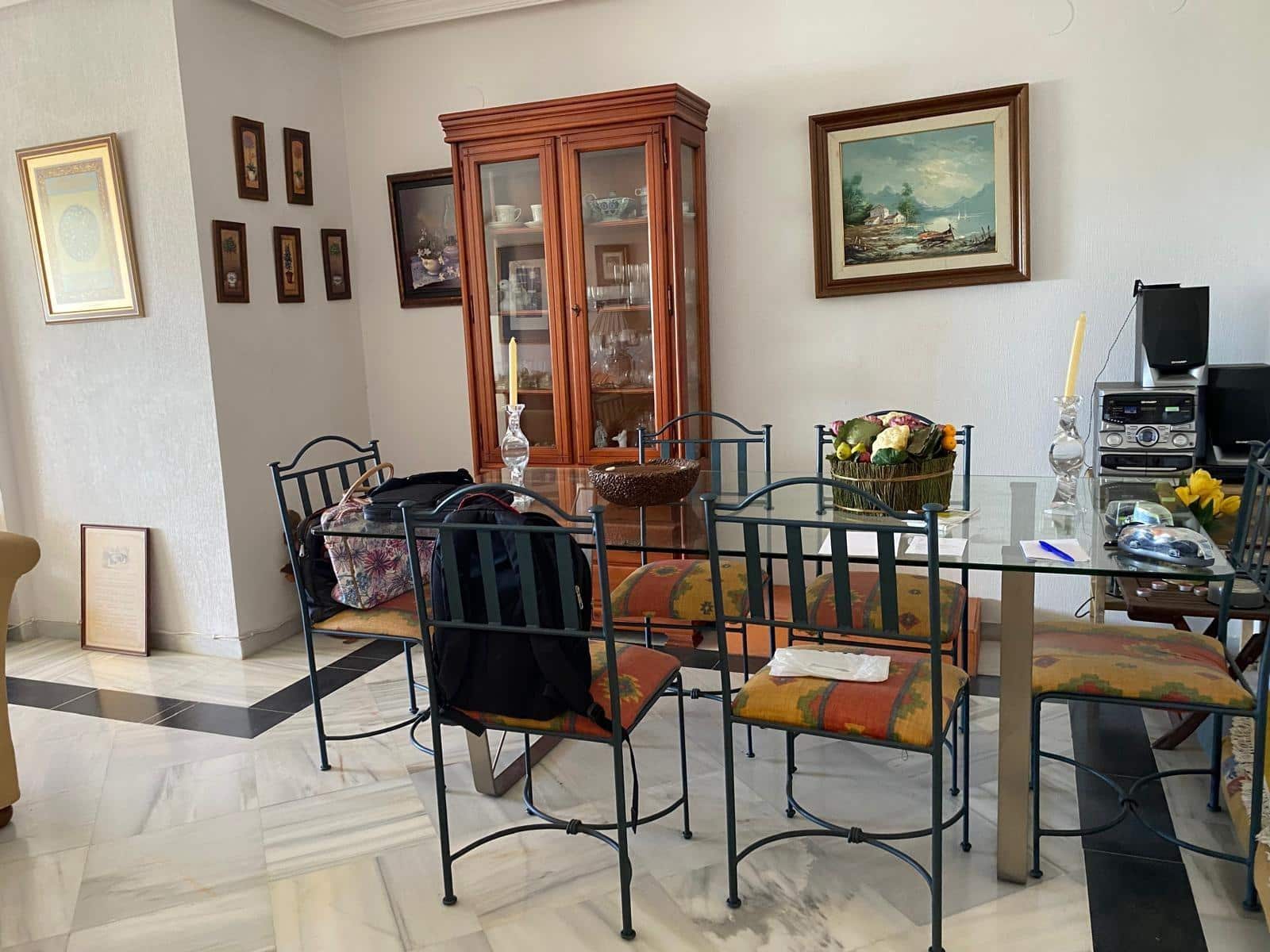 2 bedroom Apartment for sale in Nueva Andalucia with pool - € 470,000 (Ref: 9282410)