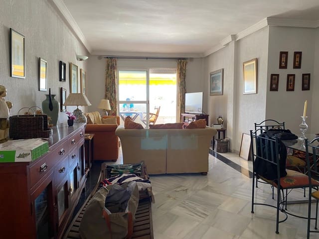 2 bedroom Apartment for sale in Nueva Andalucia, Marbella with pool - € 470,000 (Ref: 9282410)