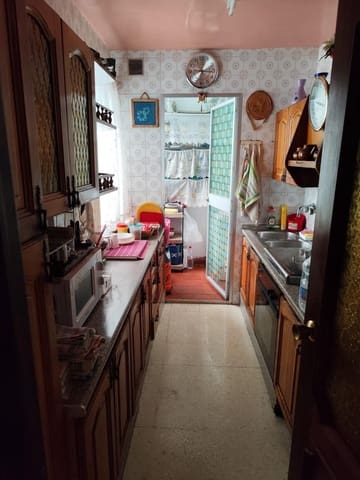 4 bedroom Apartment for sale in Málaga city - € 310,000 (Ref: 9436124)