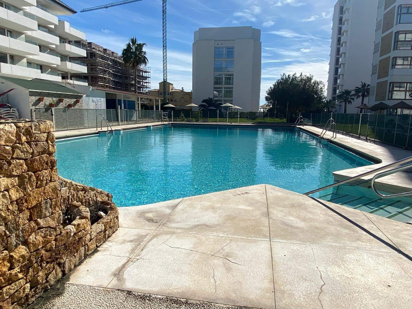 1 soveværelse Lejlighed til salg i Benalmadena Costa med swimmingpool - € 285.000 (Ref: 9608271)