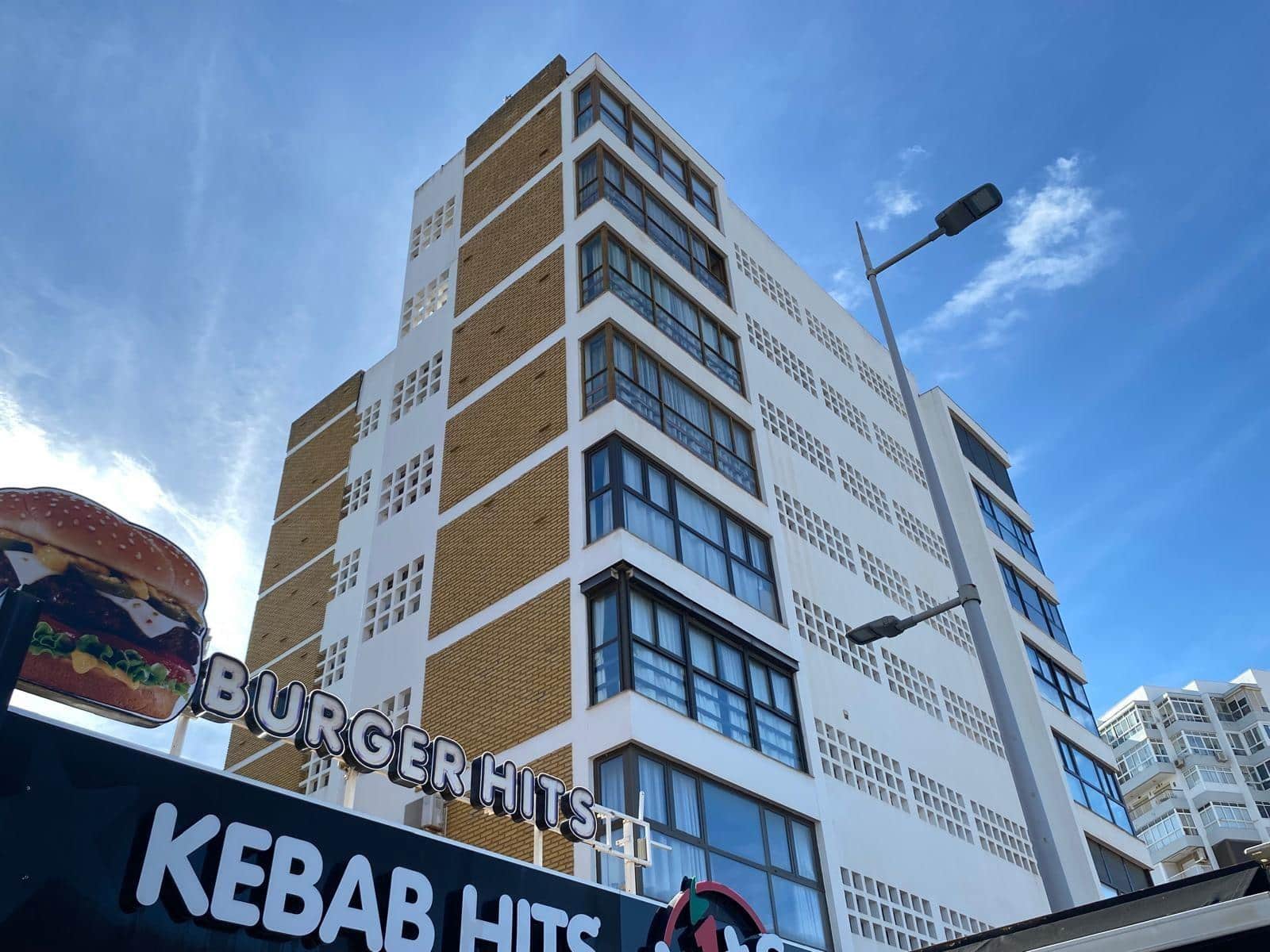 1 soveværelse Lejlighed til salg i Benalmadena Costa med swimmingpool - € 285.000 (Ref: 9608271)