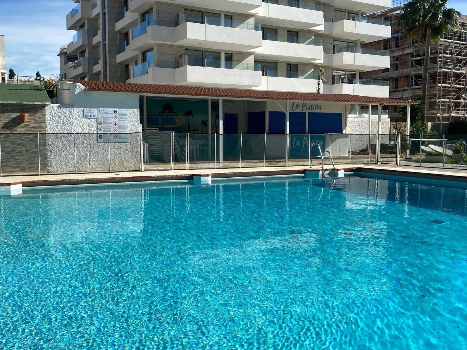 1 Zimmer Apartment zu verkaufen in Benalmadena Costa mit Pool - 285.000 € (Ref: 9608271)
