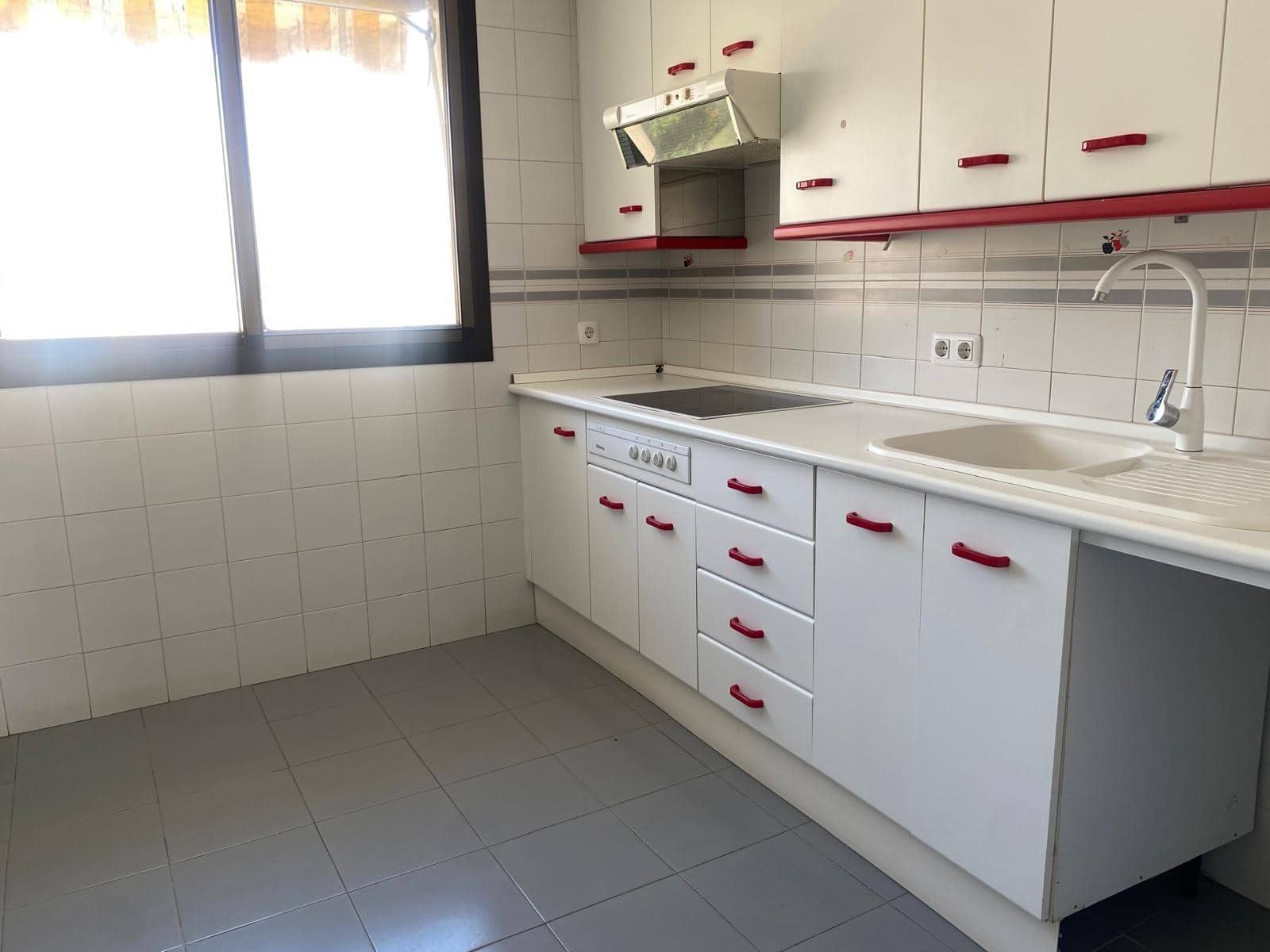 3 bedroom Apartment for sale in Torremolinos with pool garage - € 890,000 (Ref: 9729428)