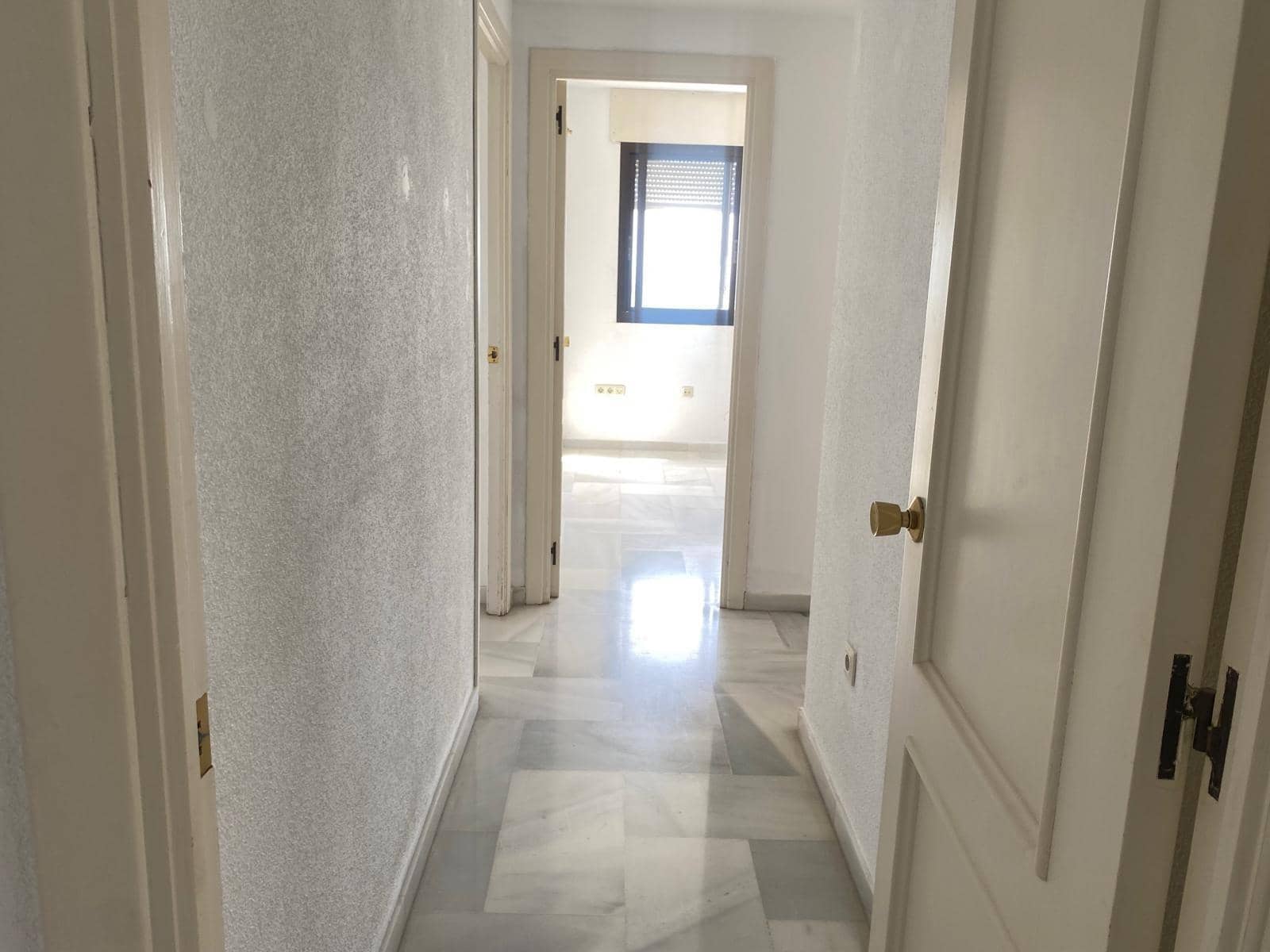 3 bedroom Apartment for sale in Torremolinos with pool garage - € 800,000 (Ref: 9729428)