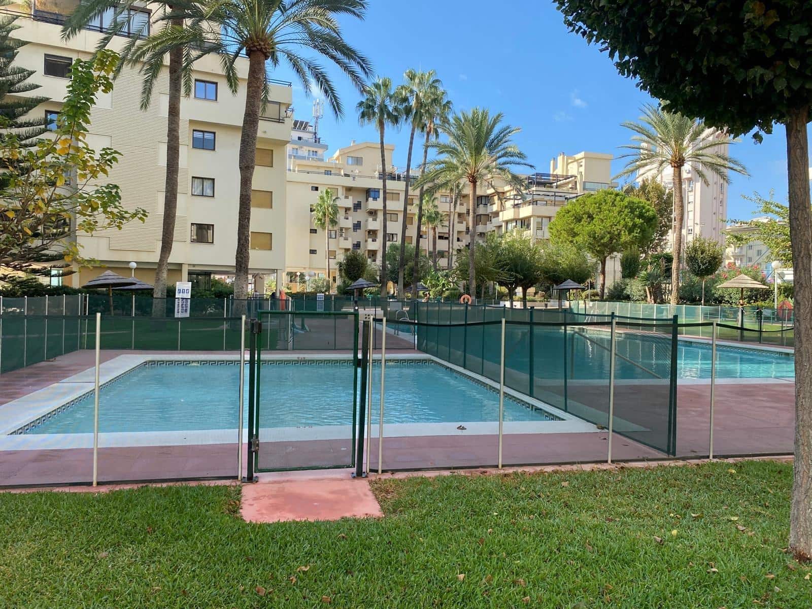 3 bedroom Apartment for sale in Torremolinos with pool garage - € 800,000 (Ref: 9729428)