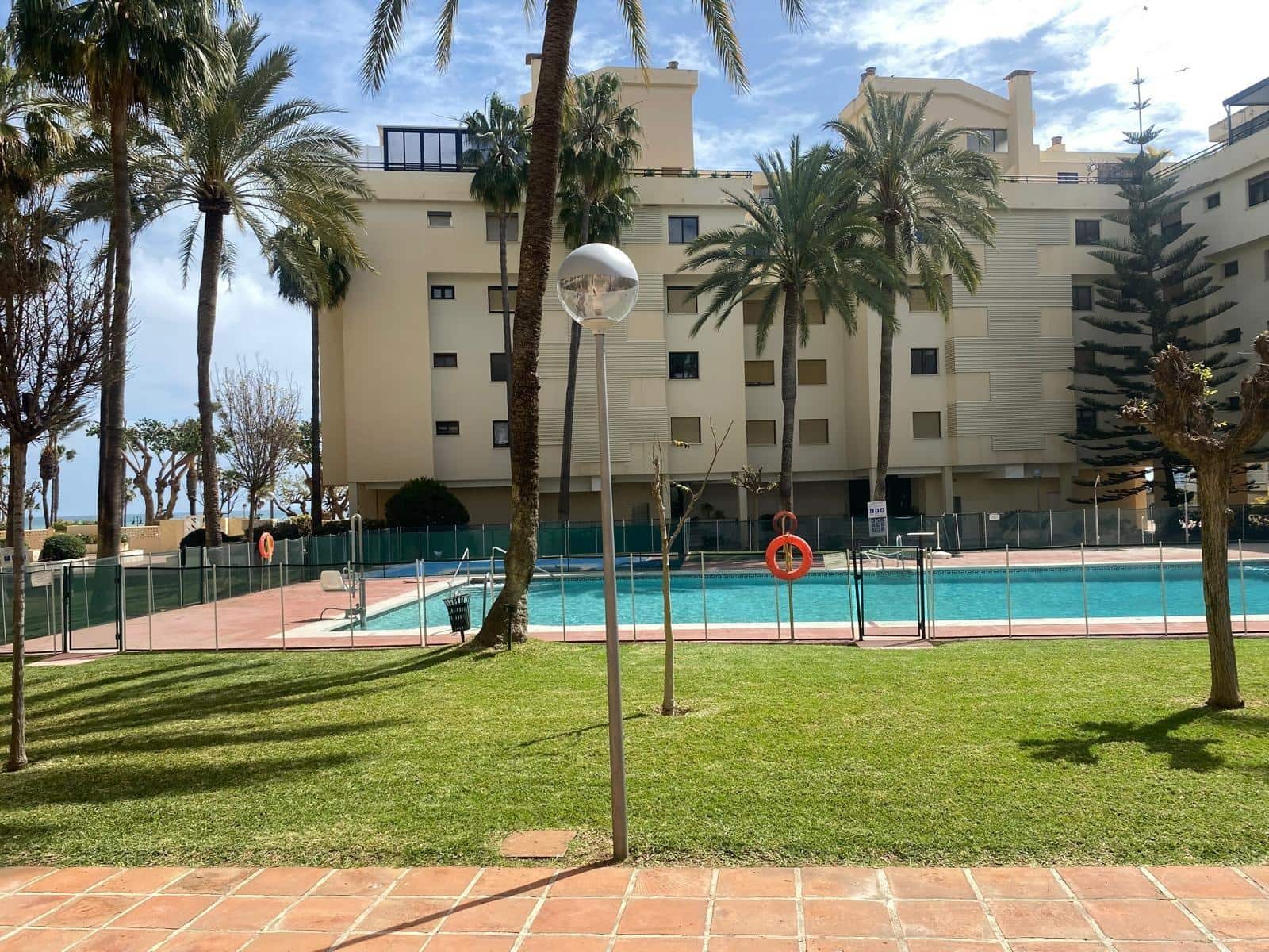 3 bedroom Apartment for sale in Torremolinos with pool garage - € 800,000 (Ref: 9729428)