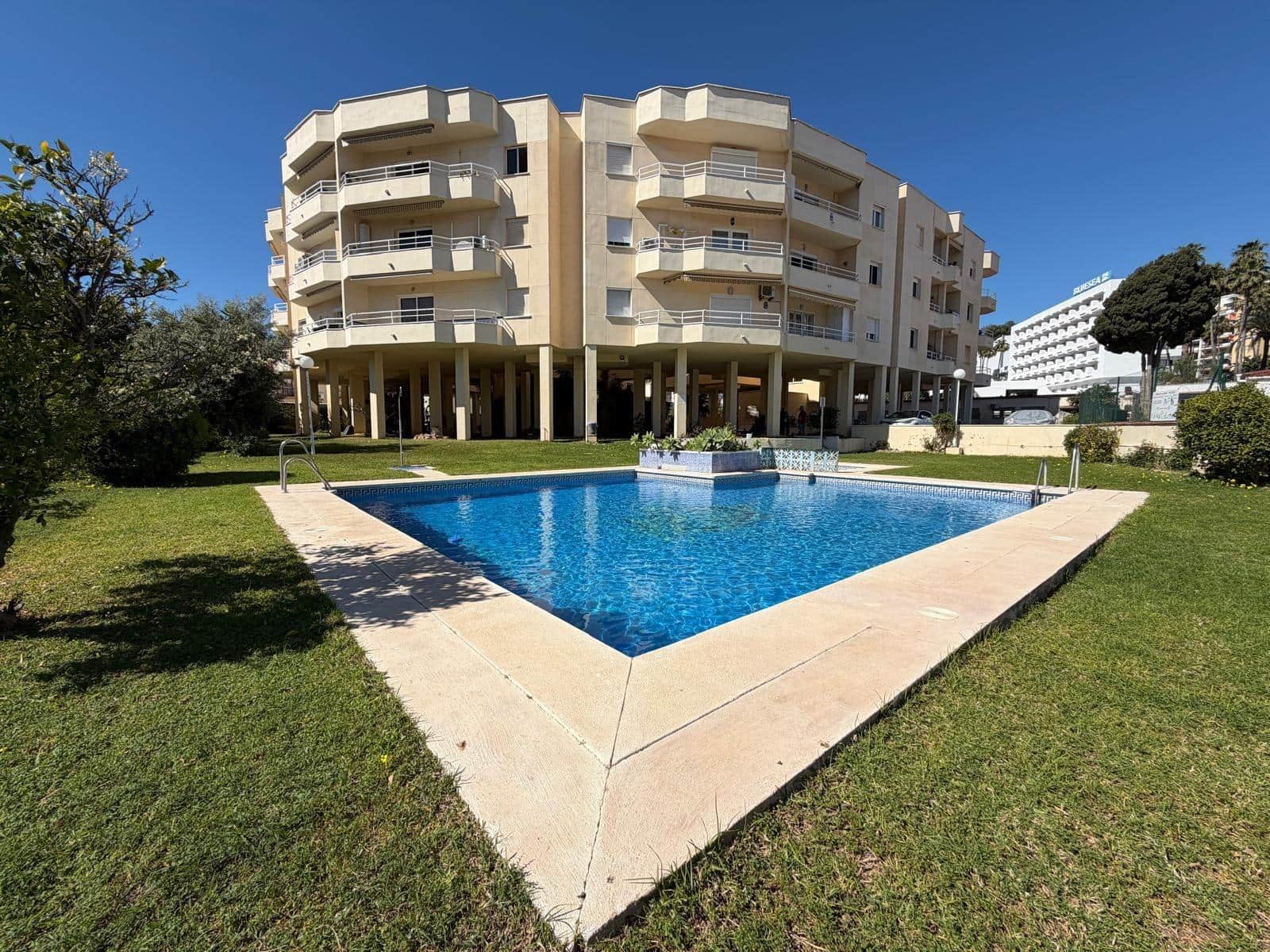 3 quarto Apartamento para venda em Torremolinos com piscina garagem - 400 000 € (Ref: 9732451)