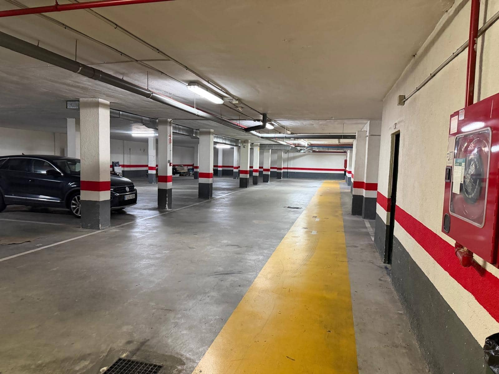 2 bedroom Apartment for sale in Benalmadena with pool garage - € 299,000 (Ref: 9752290)