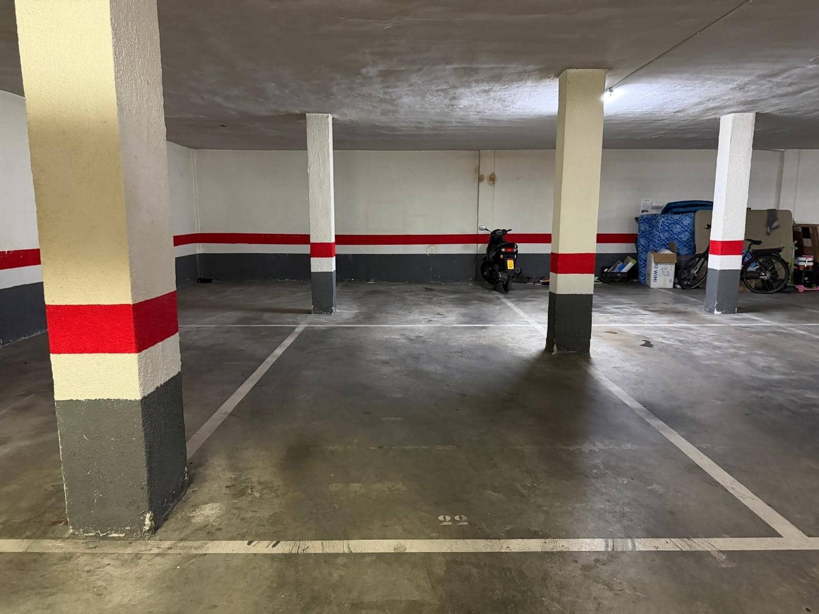 2 bedroom Apartment for sale in Benalmadena with pool garage - € 299,000 (Ref: 9752290)