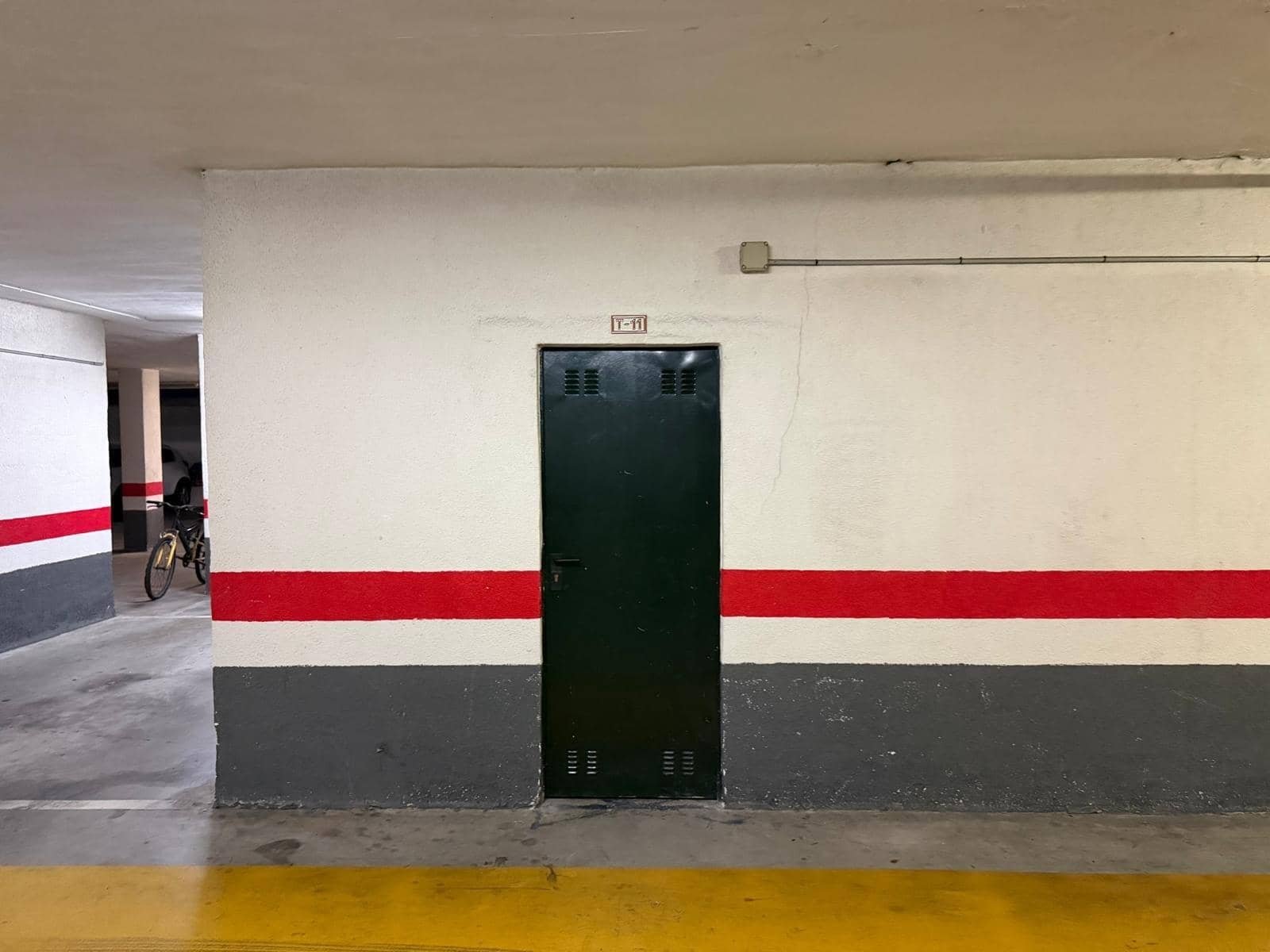 2 bedroom Apartment for sale in Benalmadena with pool garage - € 299,000 (Ref: 9752290)