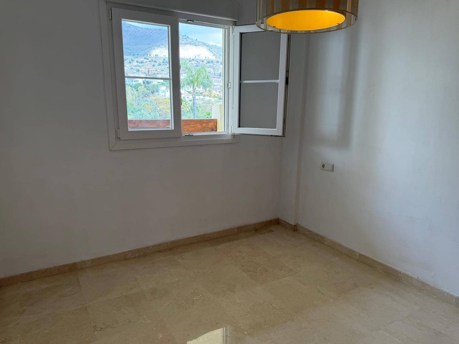 2 Zimmer Apartment zu verkaufen in Benalmadena mit Pool Garage - 289.000 € (Ref: 9752290)