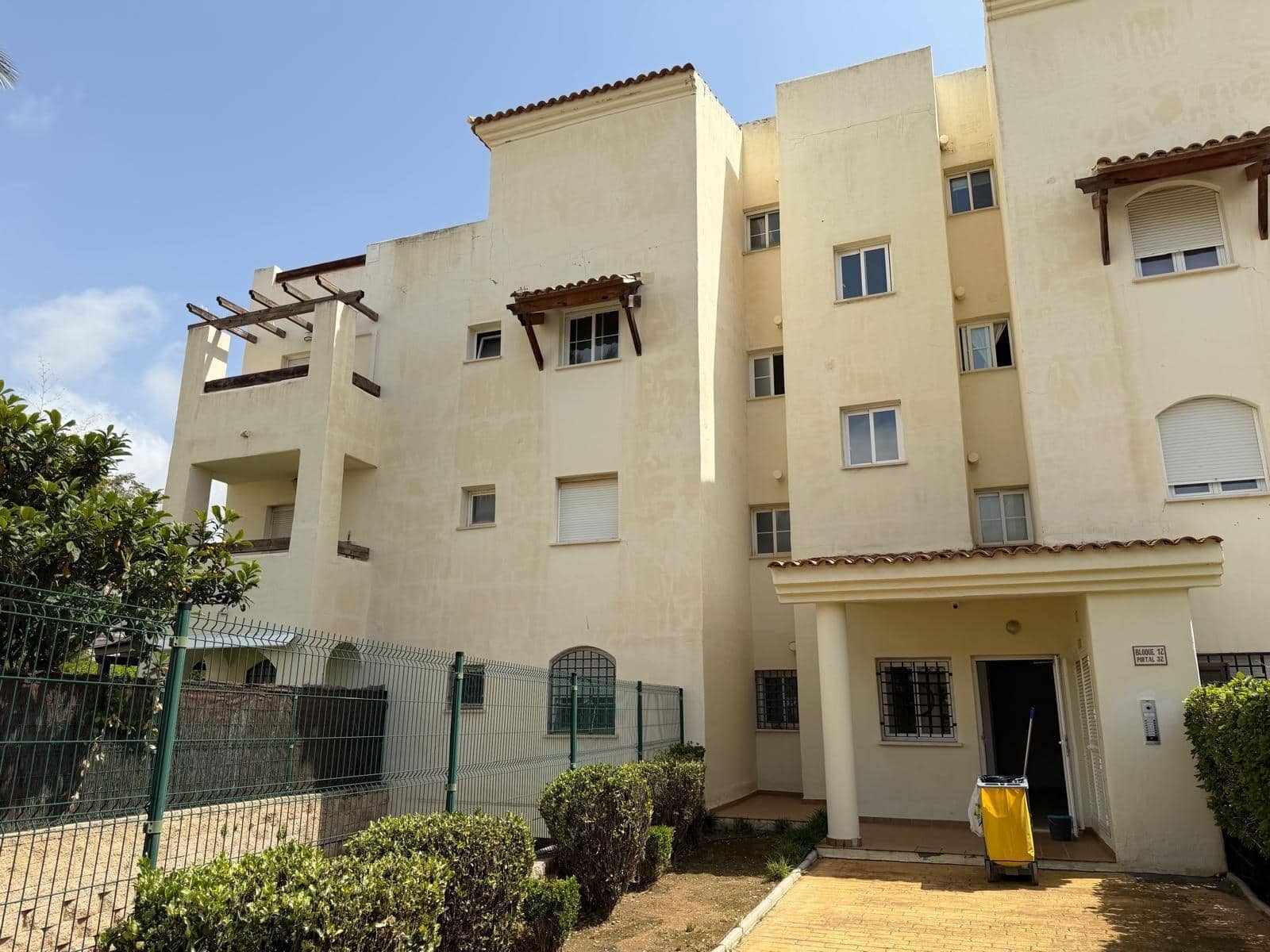2 Zimmer Apartment zu verkaufen in Benalmadena mit Pool Garage - 289.000 € (Ref: 9752290)