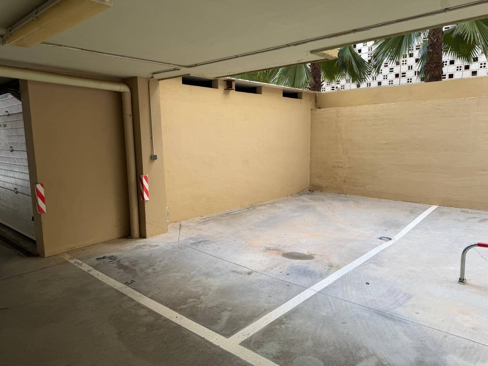 1 soveværelse Lejlighed til leje i Carvajal med garage - € 1.300 (Ref: 9752291)