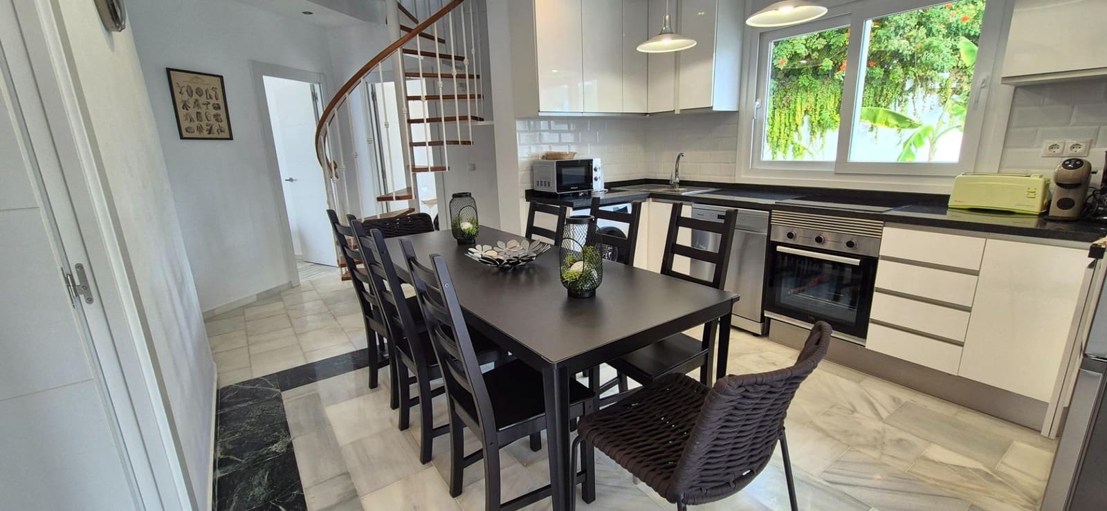 4 soverom Villa til salgs i Benalmadena med garasje - € 1 200 000 (Ref: 9812332)