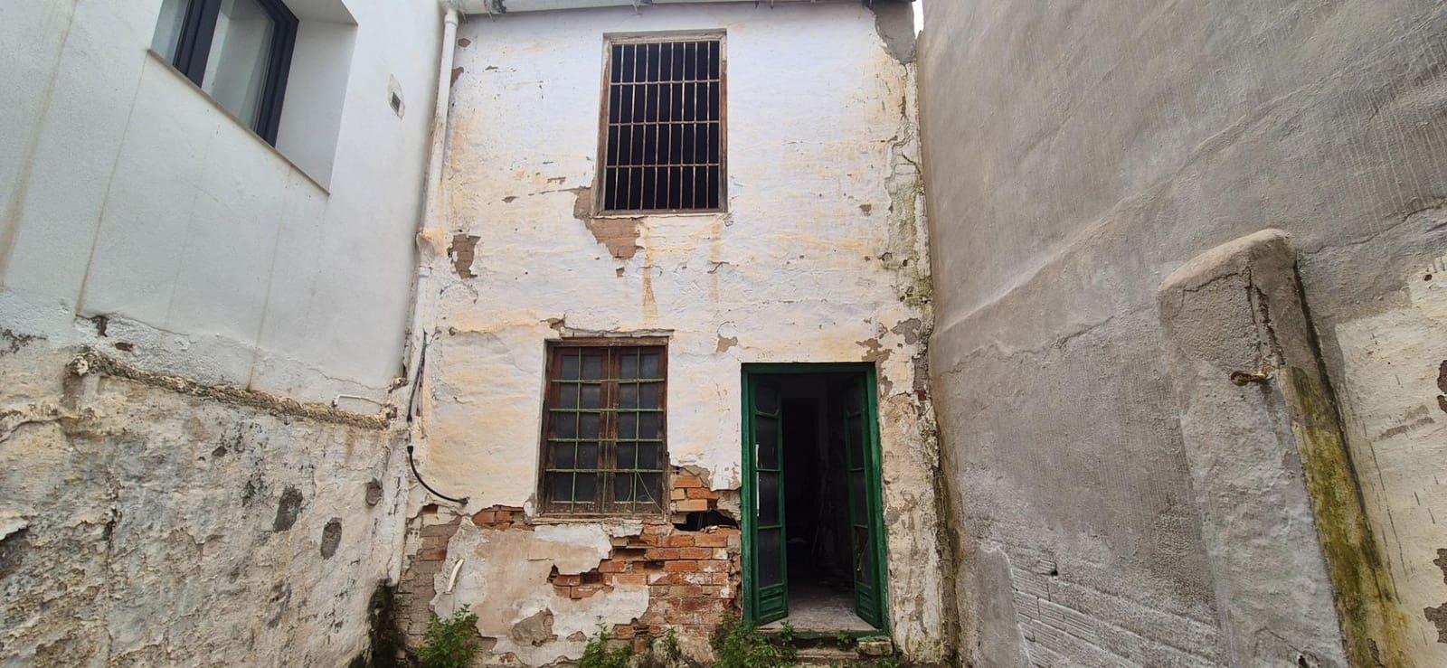 Haus zu verkaufen in Alameda - 67.500 € (Ref: 9812334)