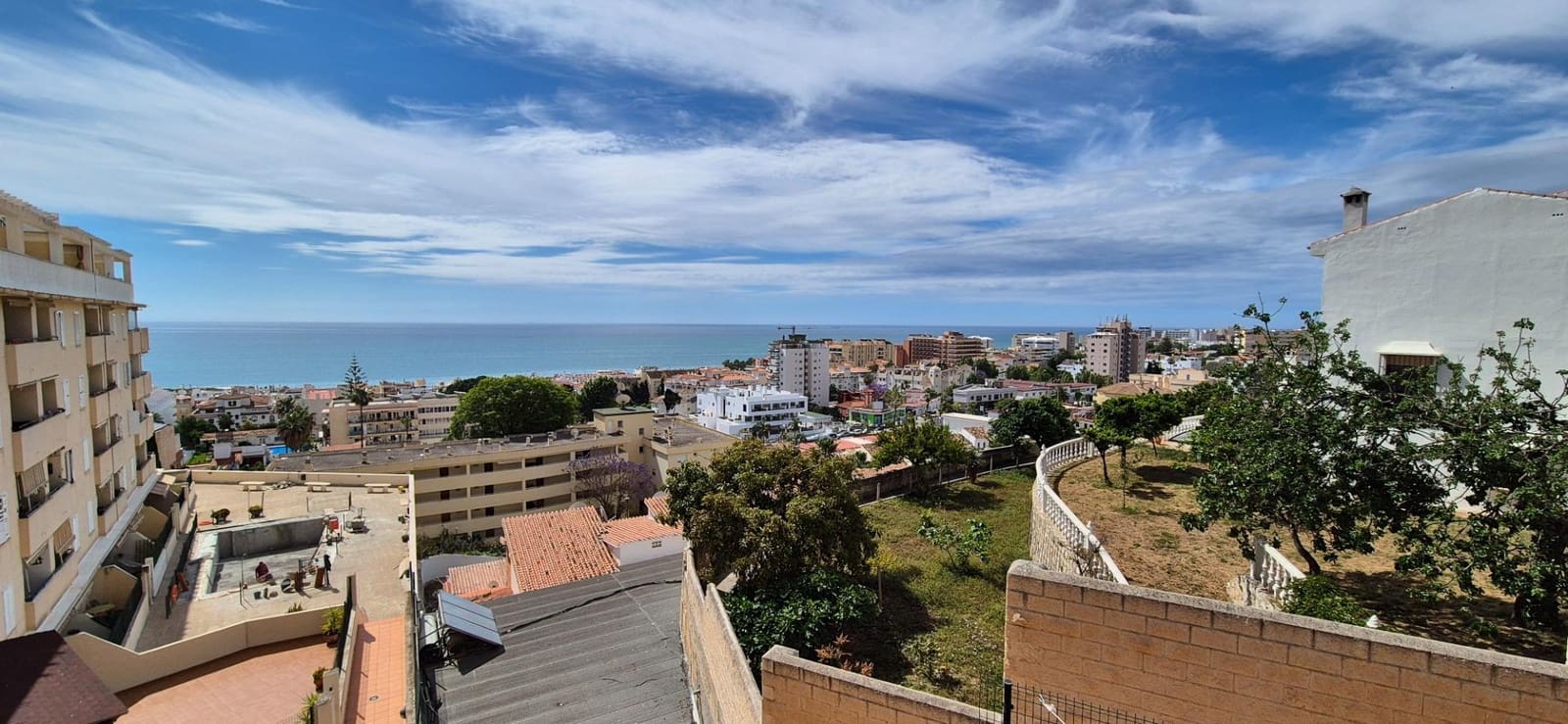 2 bedroom Flat for sale in Torremolinos with pool - € 278,000 (Ref: 9816051)