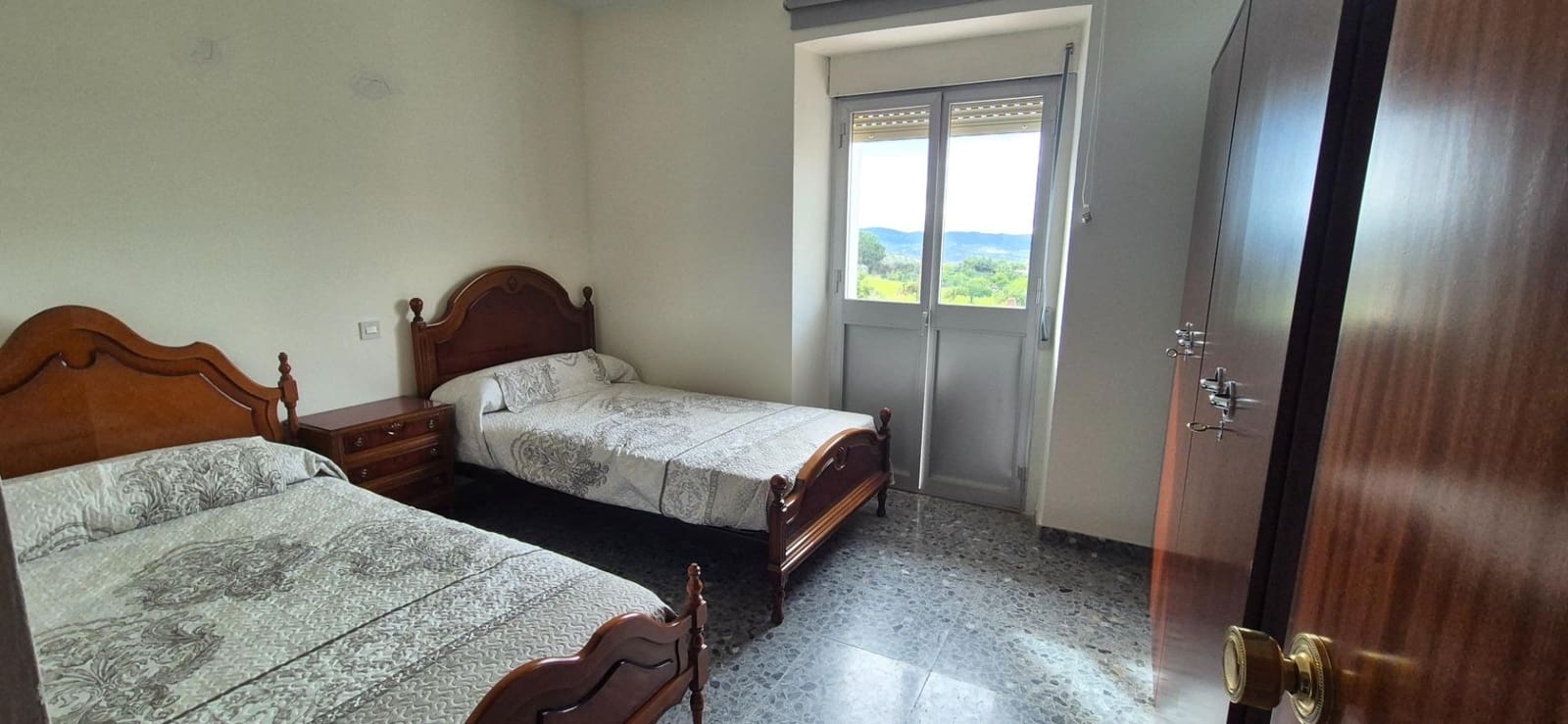 6 slaapkamer Villa te koop in Venta Baja - € 310.000 (Ref: 9855789)